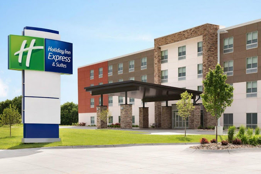 Holiday Inn Express & Suites Ridgecrest